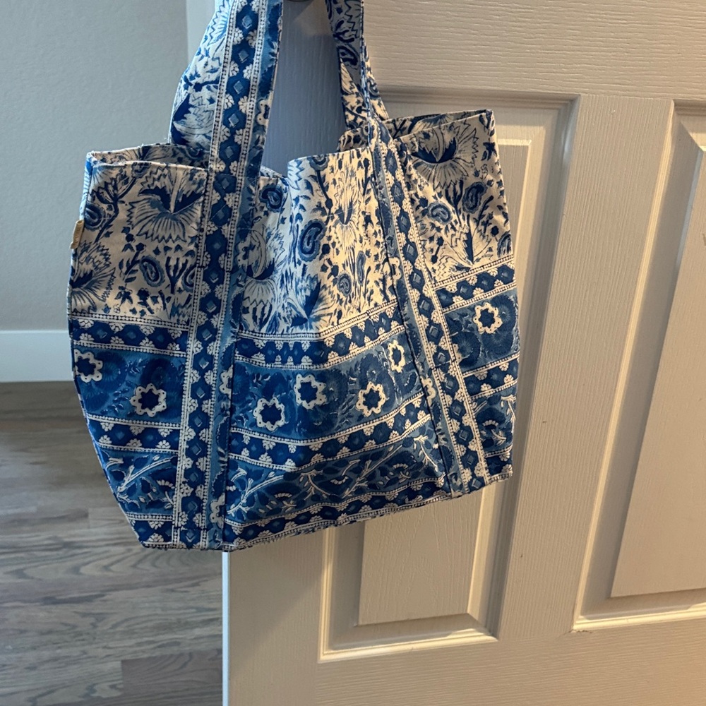 Blue and White Floral Canvas Tote Bag - Unbranded